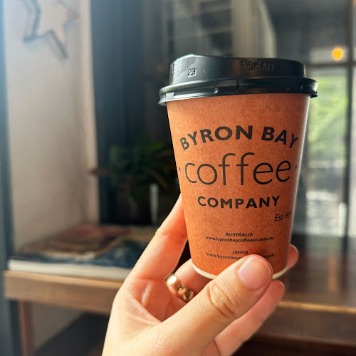 Comentarii opinii despre バイロンベイコーヒージャパン 日本橋店