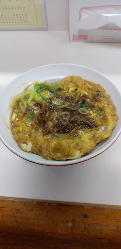 Opinii despre しろちゃん în 神戸市 - 飲食業