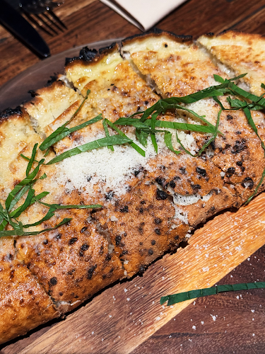 MR. MAURICE’S ITALIAN & Rooftop Bar（ミスター・モーリスズ・イタリアン&ルーフトップバー） - 飲食業