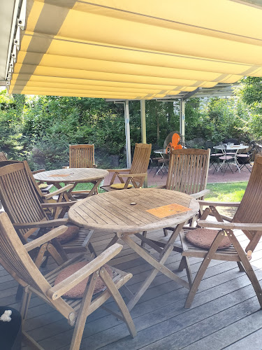 Opinii despre 森のカフェ în 秦野市 - 飲食業