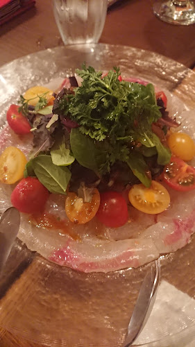 〒101-0051 東京都千代田区神田神保町１丁目４２−２