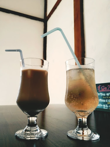 Opinii despre KAKUMEI Burger&Café în 大田区 - 飲食業