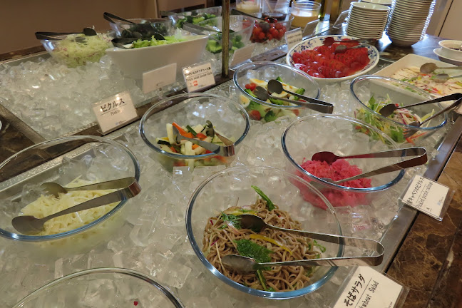 カフェレストラン「アイリス」 - 飲食業