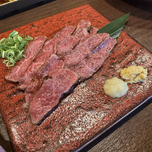 焼肉ホルモン鍵矢 三津寺店 - 飲食業