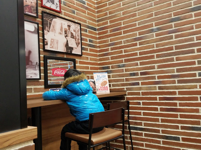 Opinii despre ドミノ・ピザ秦野曽屋店 în 秦野市 - 飲食業