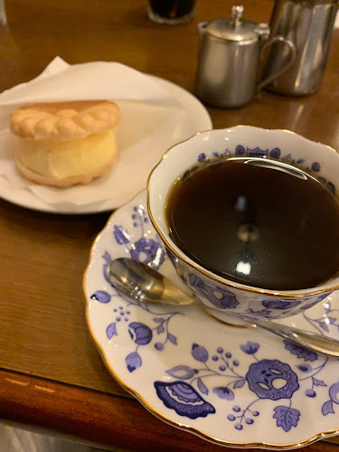 Comentarii opinii despre アンティーク