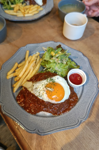 Opinii despre cafe太陽ノ塔 NAMBA CITY în 大阪市 - 飲食業