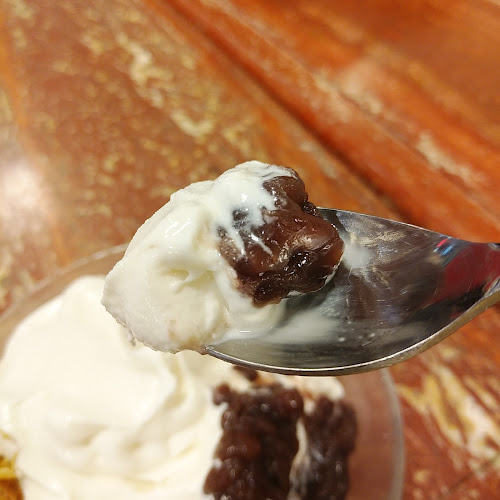 Comentarii opinii despre ケーニヒスクローネ 坂の上店