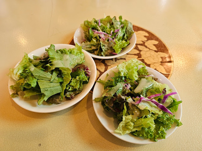 Opinii despre レストラン＆カフェ ラ・ヴィータ în 伊東市 - 飲食業