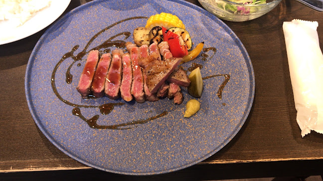 Bistro cafe eS - 飲食業