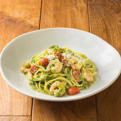 Comentarii opinii despre ラパウザ 上大岡ミオカ店