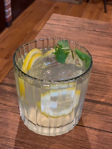 Opinii despre Bar Trian (バー トリアン) în 杉並区 - 飲食業