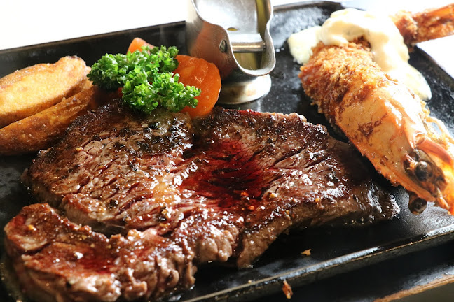 ステーキハウスK - 飲食業