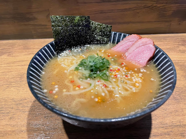 〒560-0021 大阪府豊中市本町１丁目１３−３２