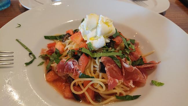 〒190-0022 東京都立川市錦町６丁目２３−１８