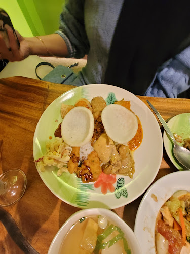 Opinii despre 熱帯食堂 高槻本店 în 高槻市 - 飲食業