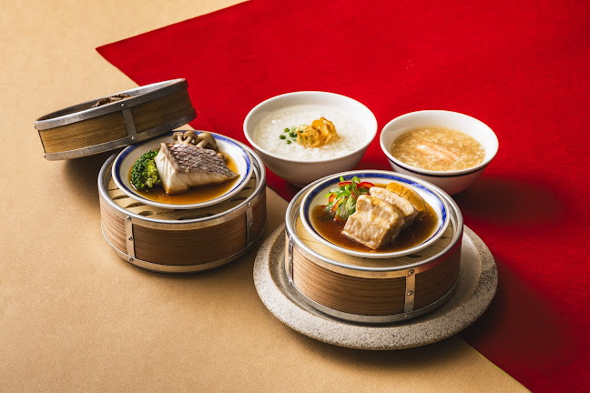 〒560-0082 大阪府豊中市新千里東町２丁目１ 千里阪急ホテル西館1階