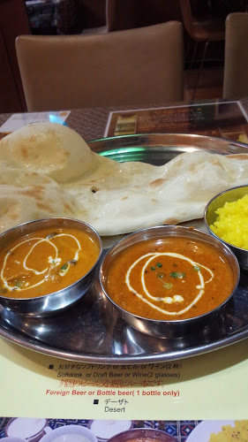 Opinii despre アジアンダイニング＆バーママパパ în 中野区 - 飲食業