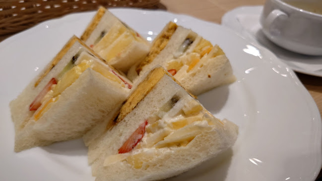 Comentarii opinii despre 京橋千疋屋 フルーツパーラー 小田急藤沢店