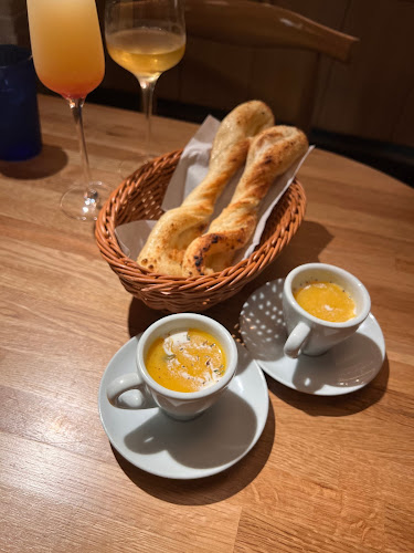 〒534-0024 大阪府大阪市都島区東野田町２丁目１−３８ 京阪モール 本館1F