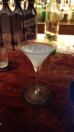 Comentarii opinii despre ジェイド Jade