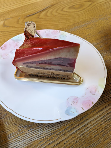 〒222-0011 神奈川県横浜市港北区菊名７丁目１−７ ステーションプラザ菊名