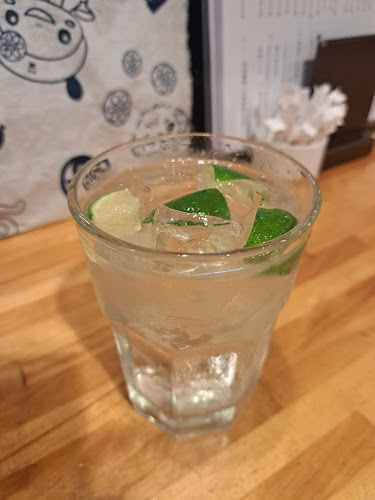 地酒や もっと - 飲食業