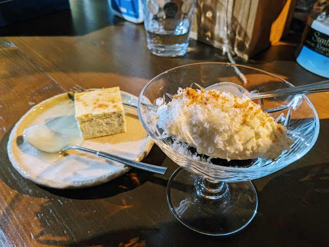 Opinii despre Cafe メルクル în 名古屋市 - 飲食業