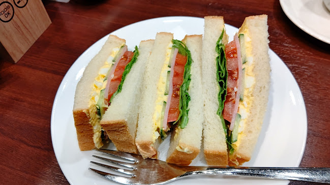 Opinii despre 喫茶室ルノアール 歌舞伎座前店 în 中央区 - 飲食業