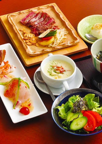 Opinii despre 美食倶楽部一歩 岸和田店 în 岸和田市 - 飲食業