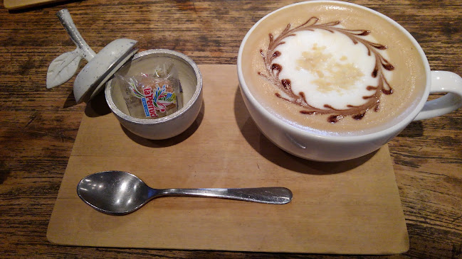 三橋の森 カフェ・ボスケ - 飲食業