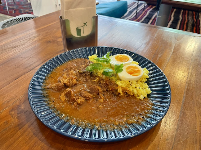 Opinii despre Travelbook&coffee HUB CAFE în 姫路市 - 飲食業