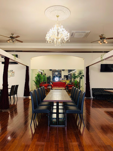 〒880-0002 宮崎県宮崎市中央通７−７ アルカディアビル 1F