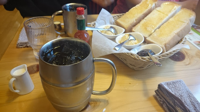 Comentarii opinii despre 珈琲所 コメダ珈琲店 富山掛尾店