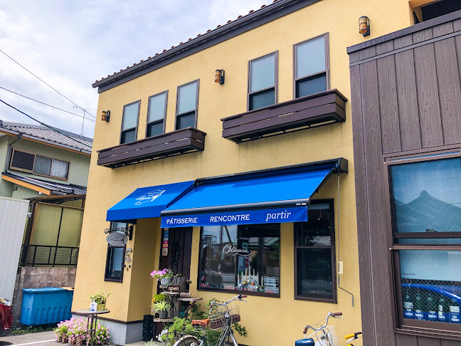 ラコンチュル オカヤス - 飲食業