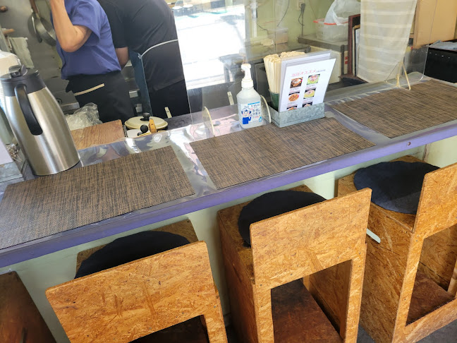 〒418-0065 静岡県富士宮市中央町３−９