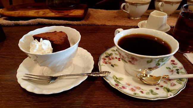 〒653-0003 兵庫県神戸市長田区五番町８丁目１−６