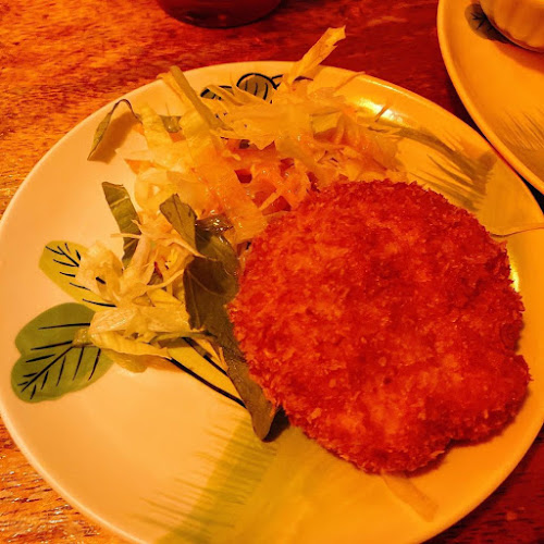 〒569-0071 大阪府高槻市城北町２丁目１４−１１ シャリテビル １F