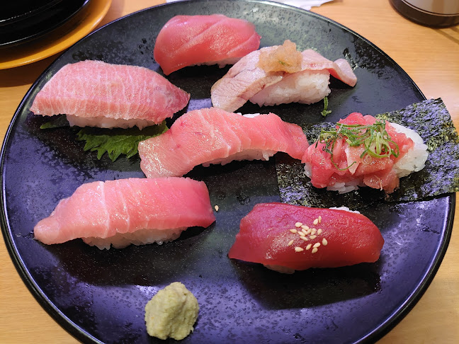 Opinii despre スシロー 名古屋茶屋が坂店 în 名古屋市 - 飲食業