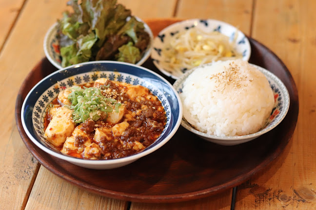 〒542-0086 大阪府大阪市中央区西心斎橋２丁目１６−１４ 宝泉ビル １Ｆ