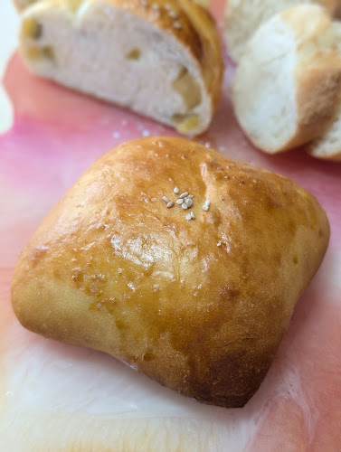 〒586-0077 大阪府河内長野市南花台１丁目１８−１０