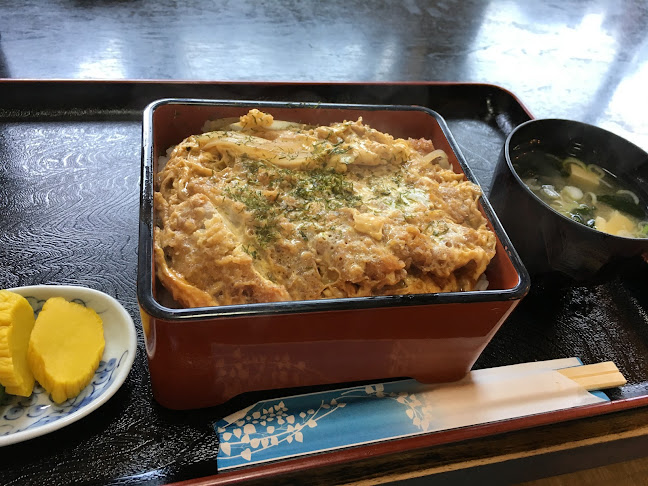 〒943-0807 新潟県上越市春日山町３丁目１２−４０ 御食事処山善