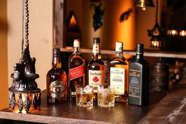 カスタマンダップ - 飲食業