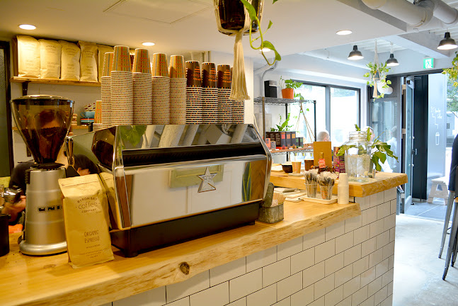 バイロンベイコーヒージャパン 日本橋店 - 中央区