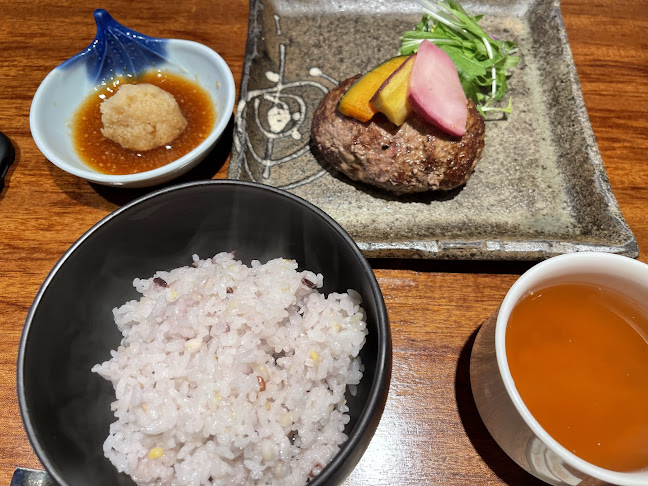 鉄板焼と野菜へいきゅう - さいたま市