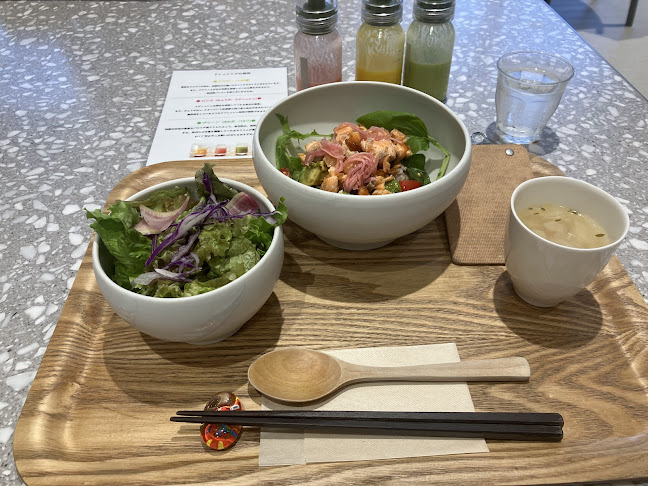 〒105-0002 東京都港区愛宕２丁目５−１ グリーンヒルズMORIタワ 3F