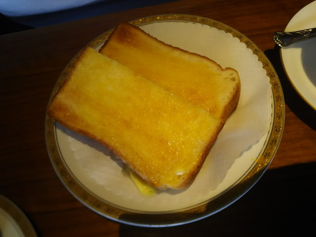 Opinii despre 丸福珈琲店 JR高槻店 în 高槻市 - 飲食業