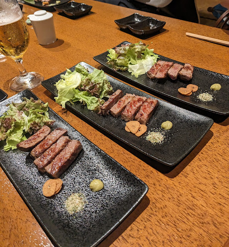 鉄板焼 とよふみ - 飲食業