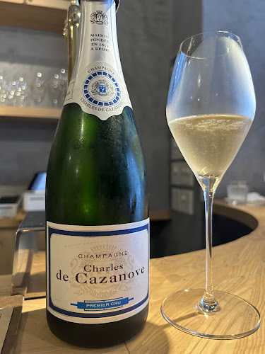 WINE STAND caprino - 神戸市