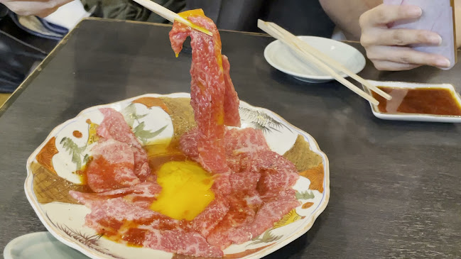 焼肉三日月 - 飲食業